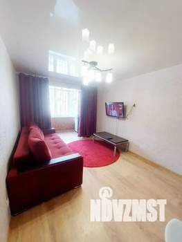 2-к квартира, посуточно, 40м2, 1/5 этаж