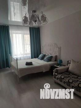 1-к квартира, посуточно, 34м2, 1/1 этаж