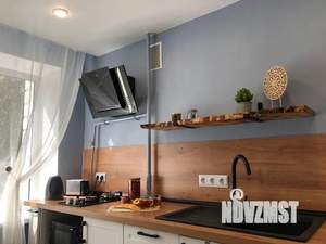 1-к квартира, посуточно, 35м2, 3/9 этаж