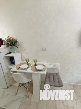 Студия квартира, посуточно, 17м2, 1/5 этаж