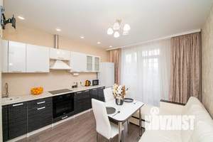 1-к квартира, посуточно, 38м2, 4/25 этаж