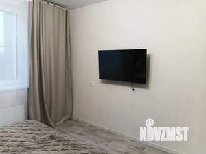 1-к квартира, посуточно, 40м2, 6/10 этаж