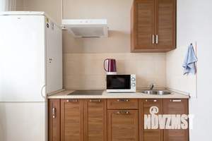 1-к квартира, посуточно, 38м2, 17/24 этаж