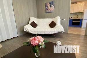 1-к квартира, посуточно, 43м2, 14/18 этаж