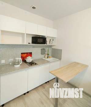 Студия квартира, посуточно, 30м2, 10/10 этаж