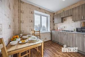 1-к квартира, посуточно, 40м2, 4/10 этаж
