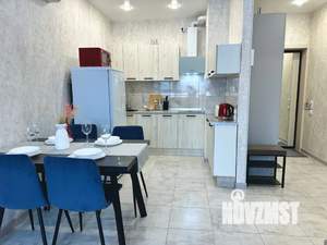 1-к квартира, посуточно, 41м2, 2/15 этаж