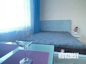 Студия квартира, посуточно, 20м2, 1/10 этаж