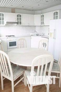 1-к квартира, посуточно, 81м2, 1/1 этаж