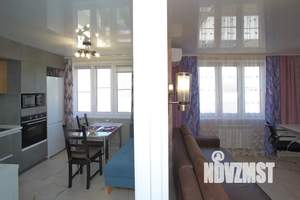 1-к квартира, посуточно, 42м2, 4/10 этаж