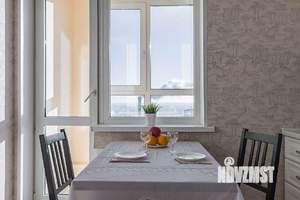 1-к квартира, посуточно, 42м2, 1/1 этаж