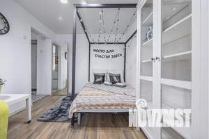 1-к квартира, посуточно, 35м2, 6/9 этаж