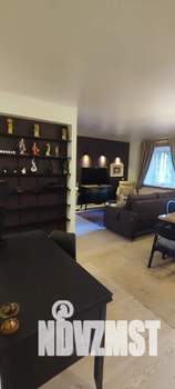 Студия квартира, посуточно, 55м2, 1/6 этаж