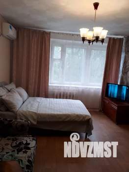 1-к квартира, посуточно, 32м2, 5/10 этаж