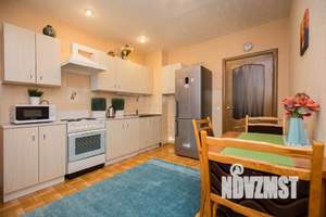 1-к квартира, посуточно, 54м2, 1/1 этаж