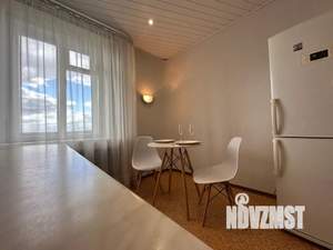 1-к квартира, посуточно, 30м2, 9/9 этаж