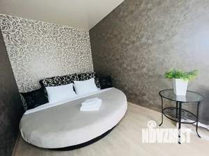 2-к квартира, посуточно, 53м2, 7/7 этаж