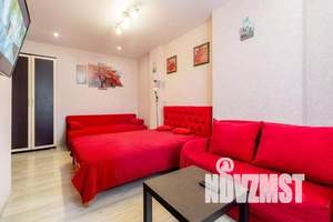 1-к квартира, посуточно, 44м2, 8/12 этаж