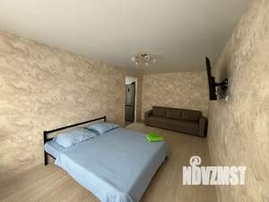 2-к квартира, посуточно, 43м2, 1/5 этаж