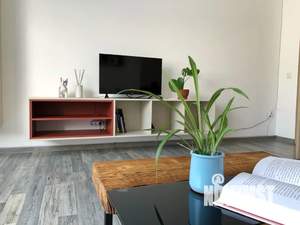 2-к квартира, посуточно, 70м2, 2/9 этаж