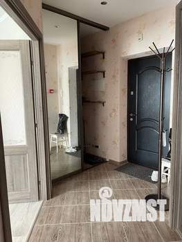 1-к квартира, посуточно, 40м2, 2/25 этаж