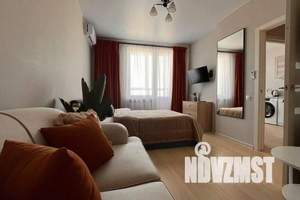 1-к квартира, посуточно, 39м2, 6/17 этаж