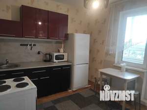 1-к квартира, посуточно, 40м2, 4/17 этаж