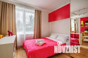 1-к квартира, посуточно, 32м2, 1/25 этаж