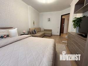 1-к квартира, посуточно, 43м2, 15/18 этаж
