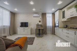 2-к квартира, посуточно, 53м2, 1/1 этаж