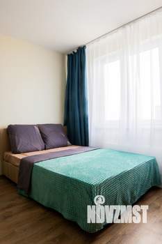 1-к квартира, посуточно, 40м2, 10/23 этаж