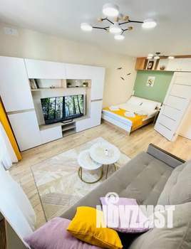 1-к квартира, посуточно, 36м2, 8/10 этаж