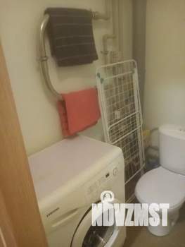 Студия квартира, посуточно, 28м2, 5/10 этаж