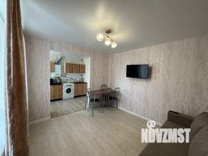 1-к квартира, посуточно, 38м2, 4/9 этаж