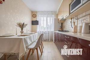 3-к квартира, посуточно, 65м2, 1/1 этаж