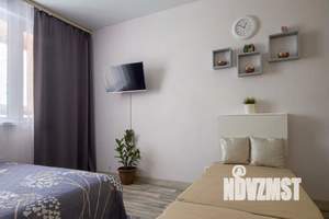 Студия квартира, посуточно, 25м2, 10/17 этаж