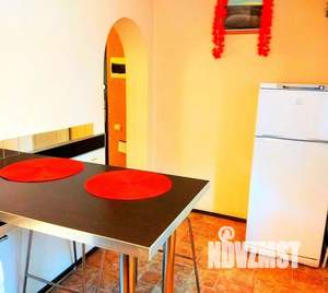 1-к квартира, посуточно, 30м2, 3/3 этаж