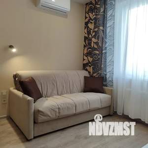 1-к квартира, посуточно, 50м2, 3/9 этаж