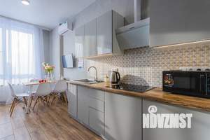 1-к квартира, посуточно, 45м2, 3/12 этаж