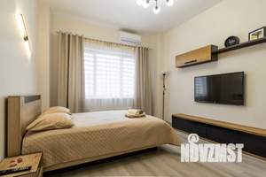 1-к квартира, посуточно, 40м2, 1/19 этаж