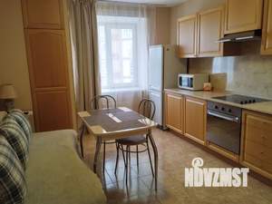 1-к квартира, посуточно, 40м2, 4/12 этаж