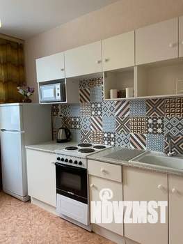 2-к квартира, посуточно, 42м2, 12/17 этаж