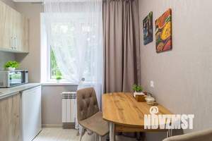 1-к квартира, посуточно, 43м2, 1/1 этаж