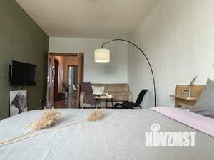 1-к квартира, посуточно, 44м2, 10/10 этаж