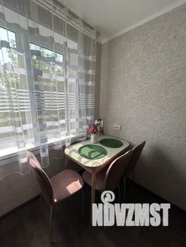 2-к квартира, посуточно, 45м2, 5/5 этаж