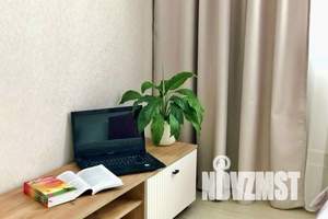 2-к квартира, посуточно, 42м2, 15/17 этаж