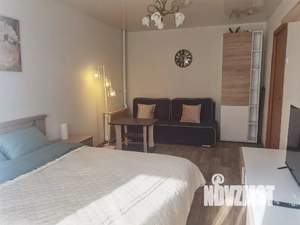2-к квартира, посуточно, 42м2, 3/7 этаж