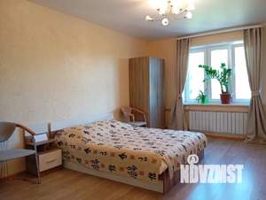 2-к квартира, посуточно, 60м2, 3/3 этаж