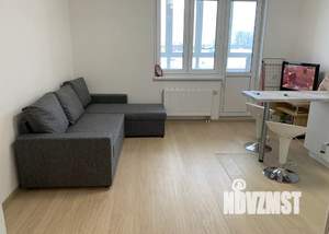 Студия квартира, посуточно, 25м2, 4/10 этаж