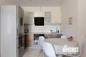 2-к квартира, посуточно, 66м2, 3/6 этаж